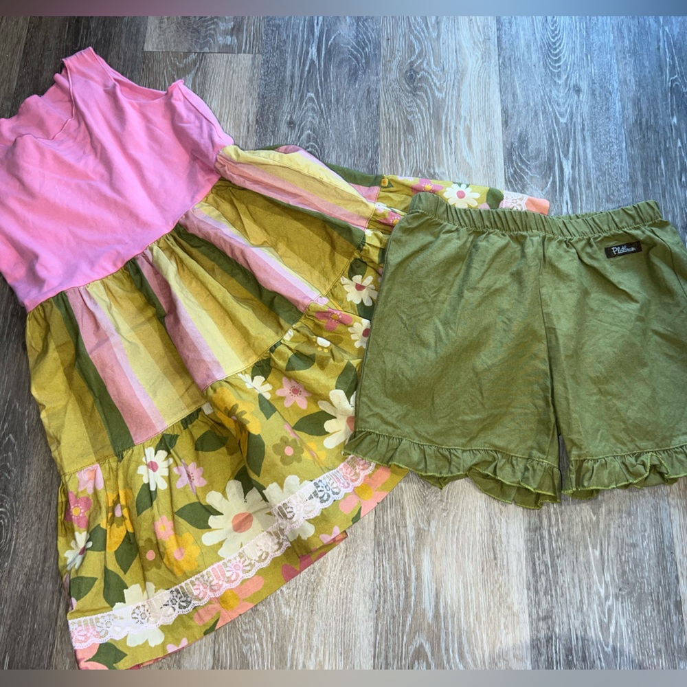 Matilda Jane Platinum Outfit Top and Shorts Size 10